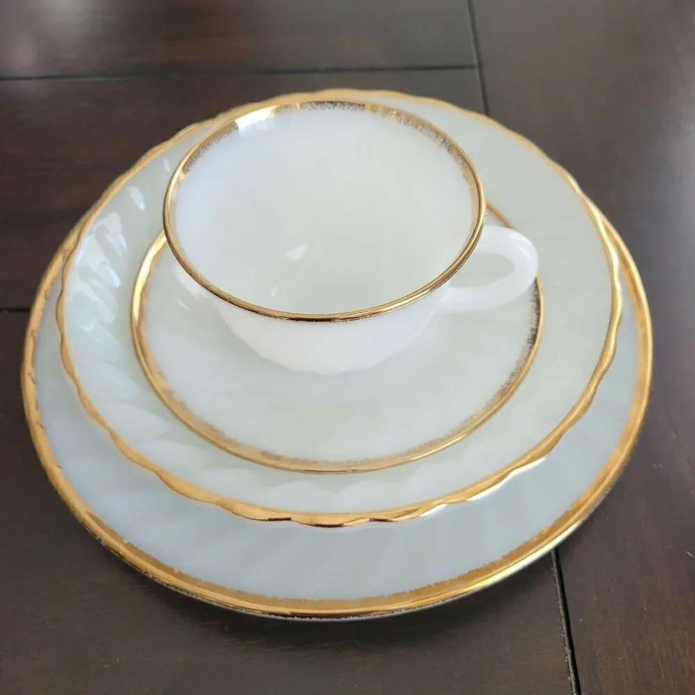 Vintage Anchor Hocking Fire King 4 Piece Dinner Set Plate Bowl Cup Saucer MCM